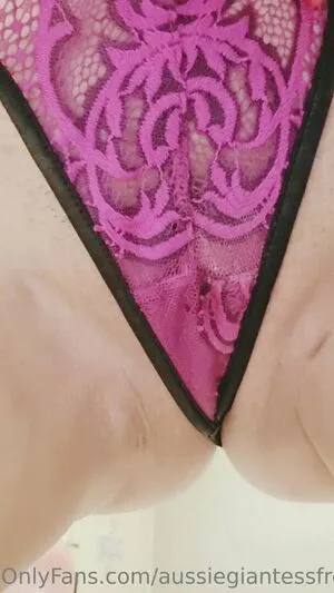 Aussiegiantessfree OnlyFans Leaked Free Thumbnail Picture - #4nNLpI9Ufc