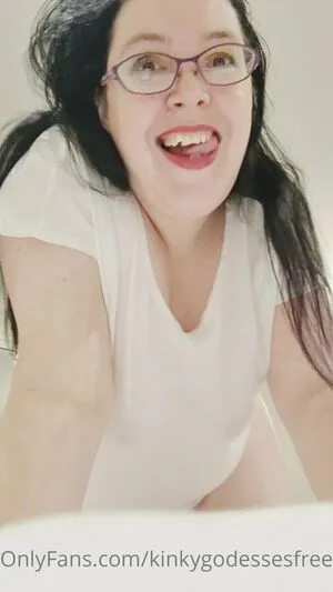 Aussiegiantessfree OnlyFans Leaked Free Thumbnail Picture - #LZ8LlrJzz5