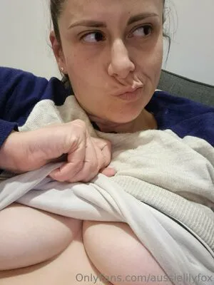 Aussielilyfox OnlyFans Leaked Free Thumbnail Picture - #MfKQVeW0c5