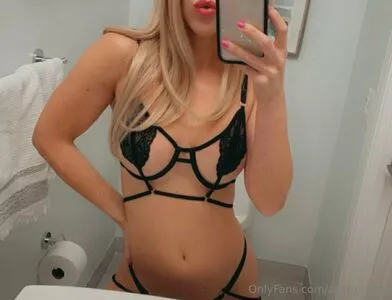 austinleigh OnlyFans Leaked Free Thumbnail Picture - #9UVAdnyHN9