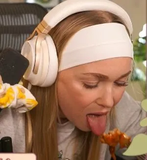 Autumn OnlyFans Leaked Free Thumbnail Picture - #T0oejG5E7Y