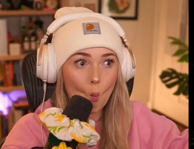 Autumn OnlyFans Leaked Free Thumbnail Picture - #2TIWYEP1Ce