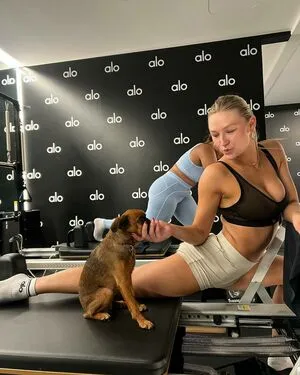 Autumn Miller OnlyFans Leaked Free Thumbnail Picture - #PwtDnp9pd0