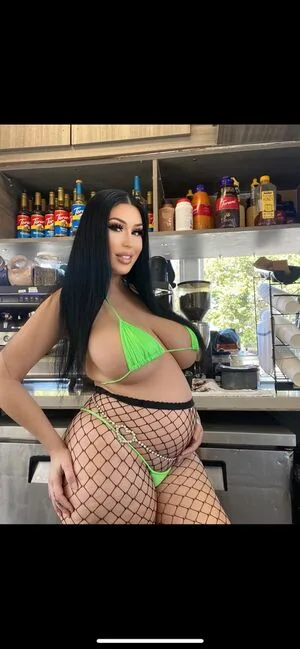 Ava Alvares OnlyFans Leaked Free Thumbnail Picture - #0RNJS2d8is