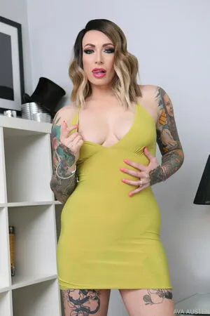 Ava Austen OnlyFans Leaked Free Thumbnail Picture - #4BvMx0P6It