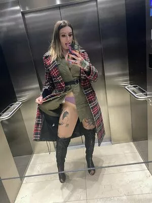 Ava Austen OnlyFans Leaked Free Thumbnail Picture - #oTP8Htf7ae