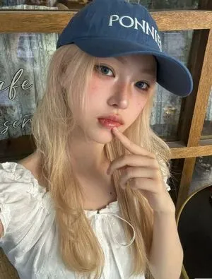 Ava Blondee OnlyFans Leaked Free Thumbnail Picture - #DLBcax7v31