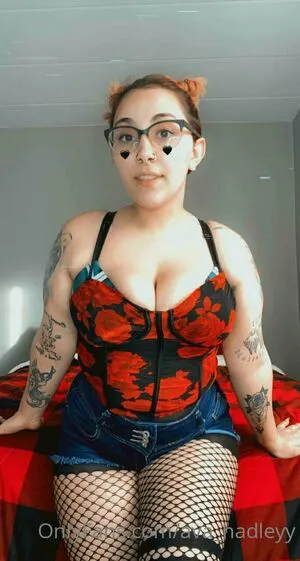Ava Hadleyy OnlyFans Leaked Free Thumbnail Picture - #7PlWW0mBOg