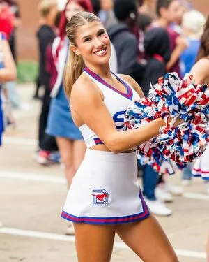 Ava Hunt OnlyFans Leaked Free Thumbnail Picture - #LHVErlMSst