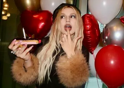 Ava Max OnlyFans Leaked Free Thumbnail Picture - #0qjfuUfJDi