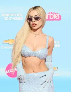 Ava Max OnlyFans Leaked Free Thumbnail Picture - #0v79A4a1Co