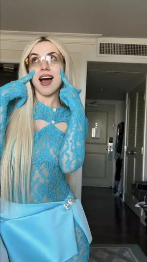 Ava Max OnlyFans Leaked Free Thumbnail Picture - #2lY5hnQFfv