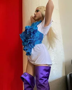 Ava Max OnlyFans Leaked Free Thumbnail Picture - #4mtLkI4dfI