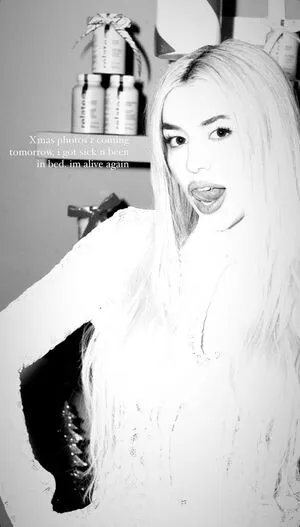 Ava Max OnlyFans Leaked Free Thumbnail Picture - #5dckERN7wt