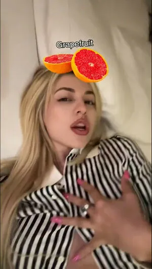 Ava Max OnlyFans Leaked Free Thumbnail Picture - #6RRMdKxMZs