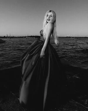 Ava Max OnlyFans Leaked Free Thumbnail Picture - #70OGvAaU2H