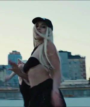 Ava Max OnlyFans Leaked Free Thumbnail Picture - #89NjCRb05O