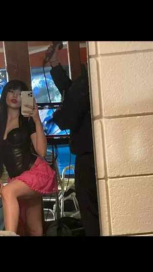 Ava Max OnlyFans Leaked Free Thumbnail Picture - #ARcckORY0a