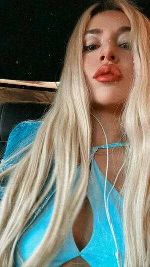 Ava Max OnlyFans Leaked Free Thumbnail Picture - #BS5cJlxe6P