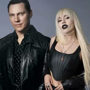 Ava Max OnlyFans Leaked Free Thumbnail Picture - #BjdlOycz61