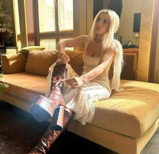 Ava Max OnlyFans Leaked Free Thumbnail Picture - #D7CwsS7Xas