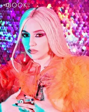 Ava Max OnlyFans Leaked Free Thumbnail Picture - #E12IMRxhDL