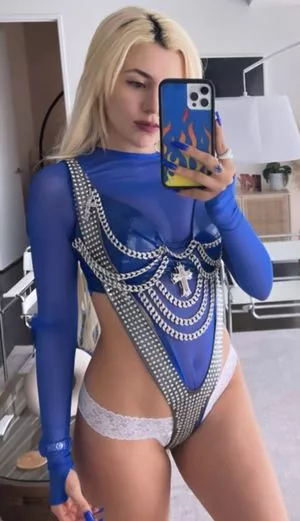 Ava Max OnlyFans Leaked Free Thumbnail Picture - #EDvxmirprS