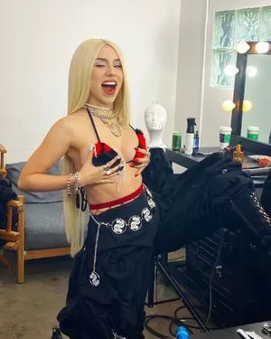 Ava Max OnlyFans Leaked Free Thumbnail Picture - #EuTJA9p6zg