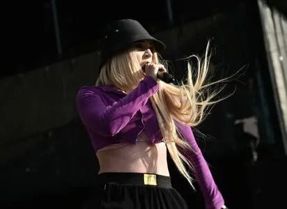 Ava Max OnlyFans Leaked Free Thumbnail Picture - #GBnya2HzqT