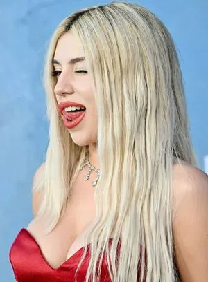 Ava Max OnlyFans Leaked Free Thumbnail Picture - #ICCxBFHjeY