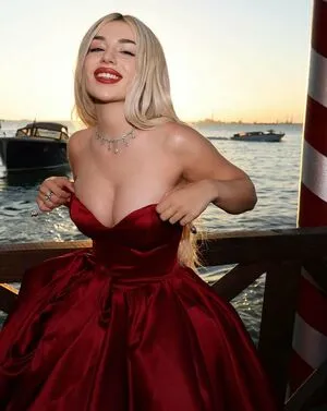 Ava Max OnlyFans Leaked Free Thumbnail Picture - #IQB63N7x3c