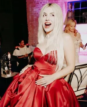 Ava Max OnlyFans Leaked Free Thumbnail Picture - #J6kFyi0l15