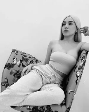 Ava Max OnlyFans Leaked Free Thumbnail Picture - #JnpVUQZcSr