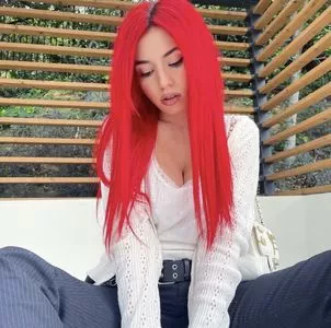 Ava Max OnlyFans Leaked Free Thumbnail Picture - #KUN1ez48VU
