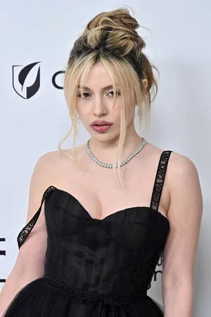 Ava Max OnlyFans Leaked Free Thumbnail Picture - #LY6VPgxp4Q