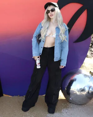 Ava Max OnlyFans Leaked Free Thumbnail Picture - #LeKlXwtGM9