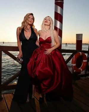 Ava Max OnlyFans Leaked Free Thumbnail Picture - #MJbZhqT2eT