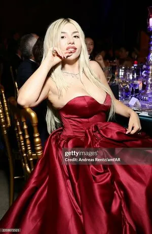 Ava Max OnlyFans Leaked Free Thumbnail Picture - #N32kR1Flli