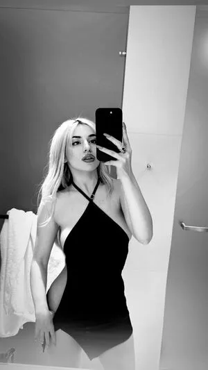 Ava Max OnlyFans Leaked Free Thumbnail Picture - #NG3qX6ZBc6