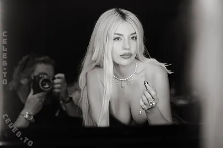 Ava Max OnlyFans Leaked Free Thumbnail Picture - #OP8psvauO9