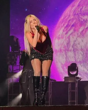 Ava Max OnlyFans Leaked Free Thumbnail Picture - #OguqHEfOLp
