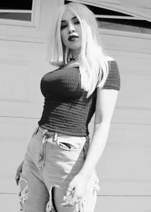 Ava Max OnlyFans Leaked Free Thumbnail Picture - #PVvFlpu9dv