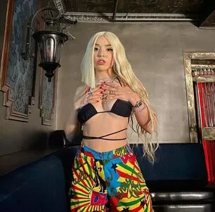 Ava Max OnlyFans Leaked Free Thumbnail Picture - #Q0esAi7kgd