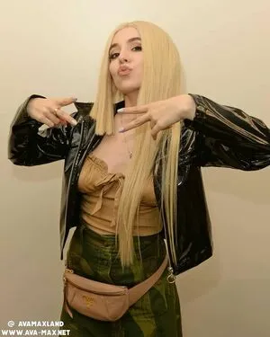 Ava Max OnlyFans Leaked Free Thumbnail Picture - #Q6tB3RxjTC