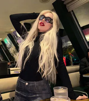 Ava Max OnlyFans Leaked Free Thumbnail Picture - #QhQkkcSvdM