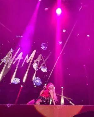 Ava Max OnlyFans Leaked Free Thumbnail Picture - #R9EeJwDzz1