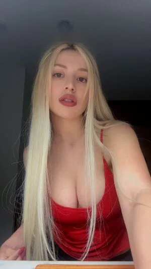 Ava Max OnlyFans Leaked Free Thumbnail Picture - #RCWfz7A9Xc