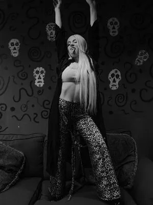 Ava Max OnlyFans Leaked Free Thumbnail Picture - #RPjYtvI2Sr