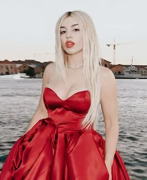 Ava Max OnlyFans Leaked Free Thumbnail Picture - #RdAngBM5QG