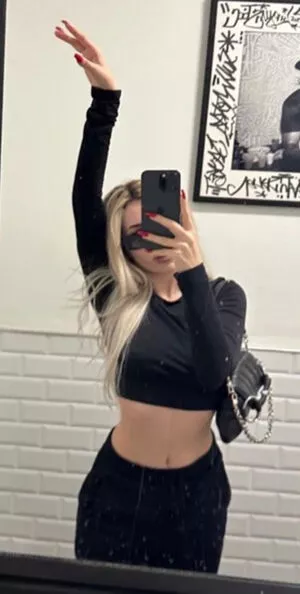 Ava Max OnlyFans Leaked Free Thumbnail Picture - #RsBVYcbcBX